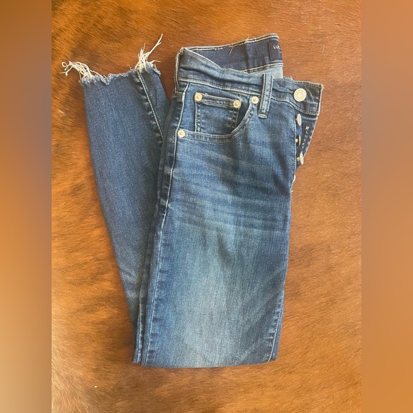 Lucky Brand Jeans - Picture 2 of 4
